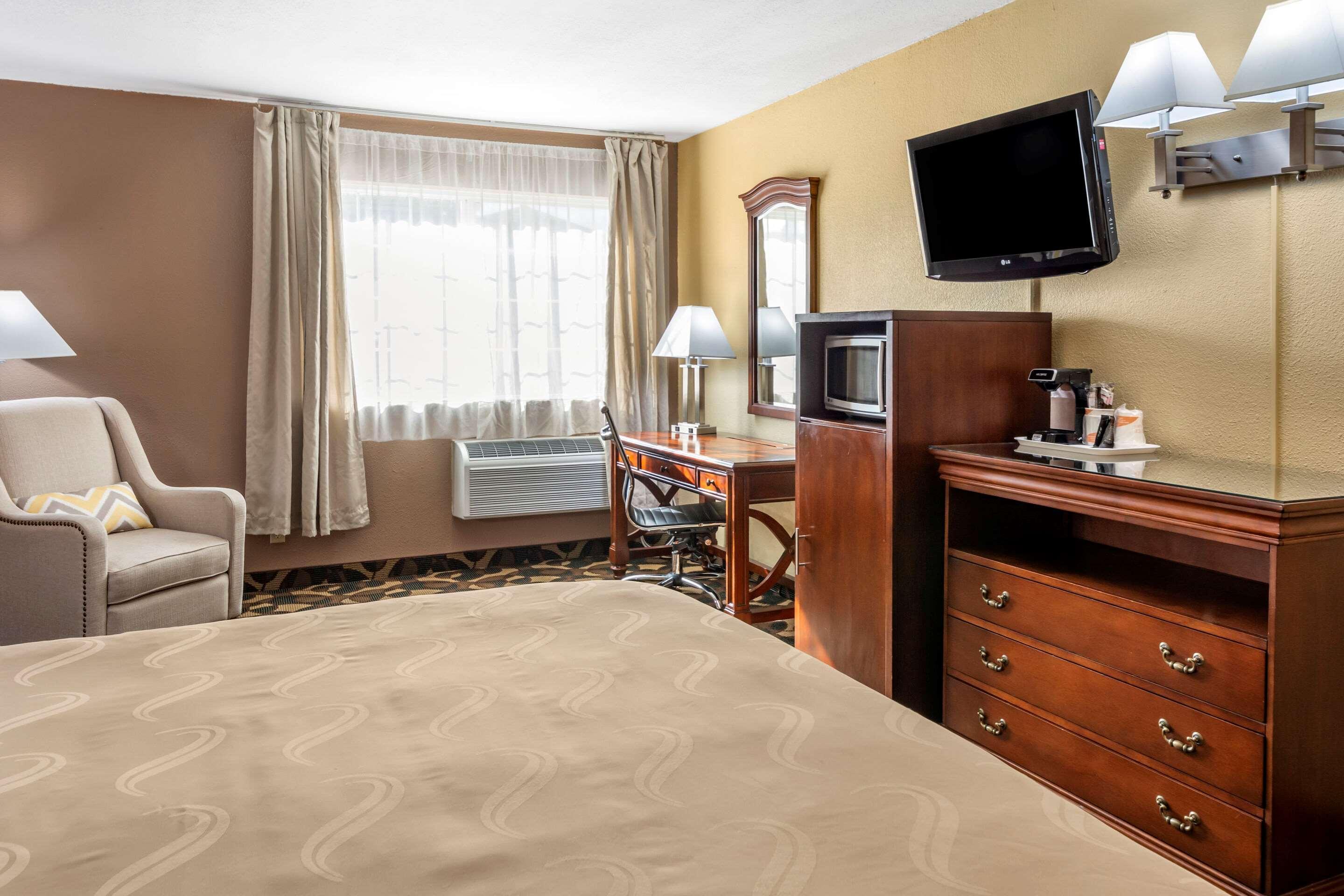 Quality Inn Paradise Creek Pullman Exterior photo